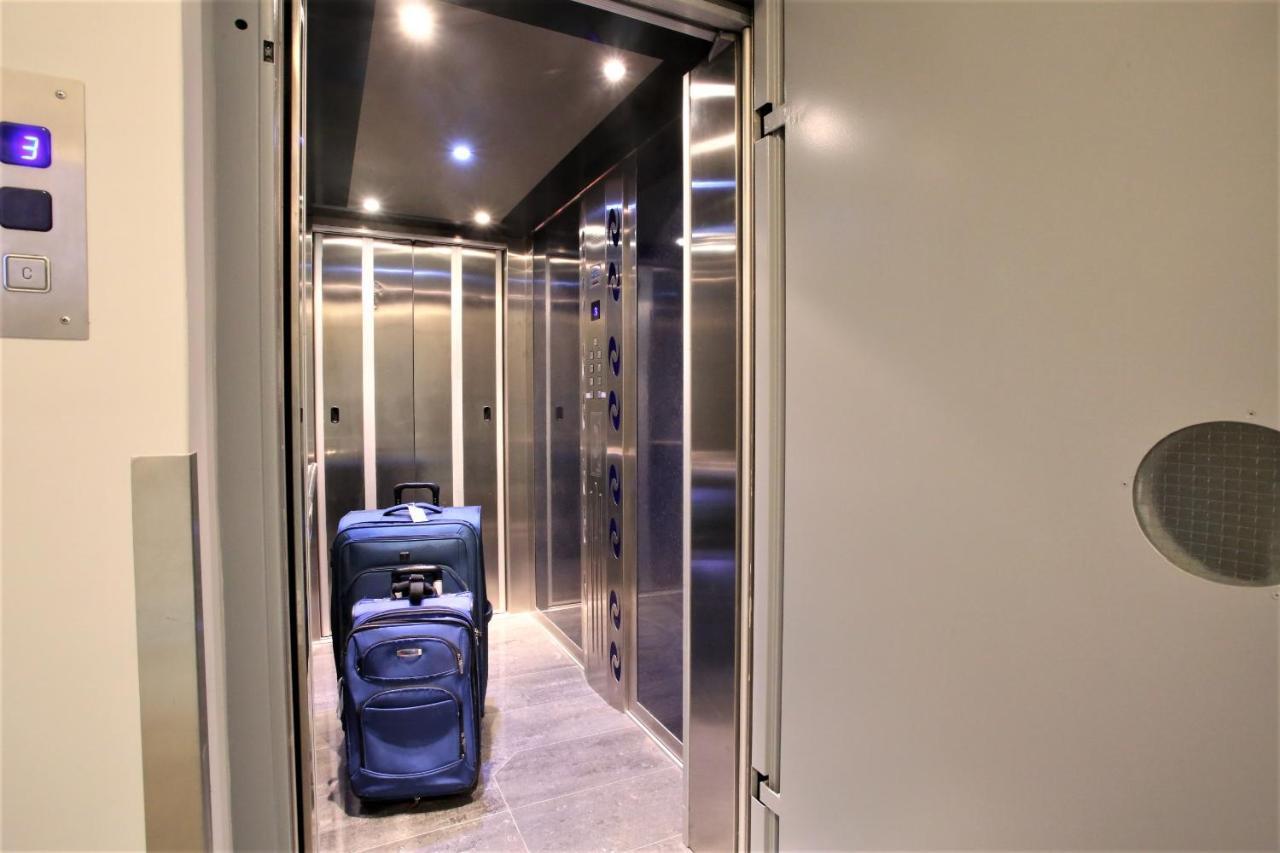 Gk Airport Suites - Free Shuttle By Gk Properties Markópoulon Exterior foto